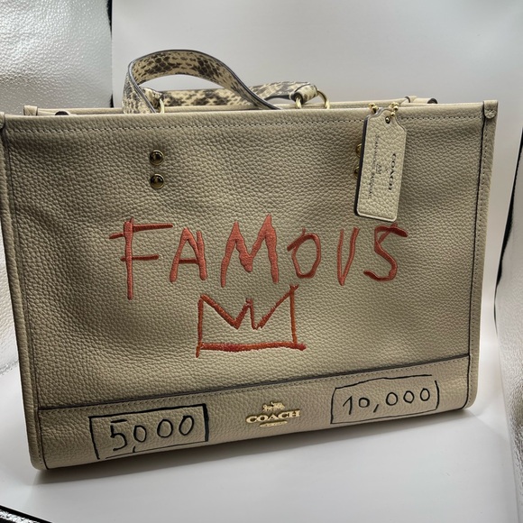 Coach X FAMOUS Grafitti Art Beige Leather Tote with Unique Red Design - Picture 2 of 5